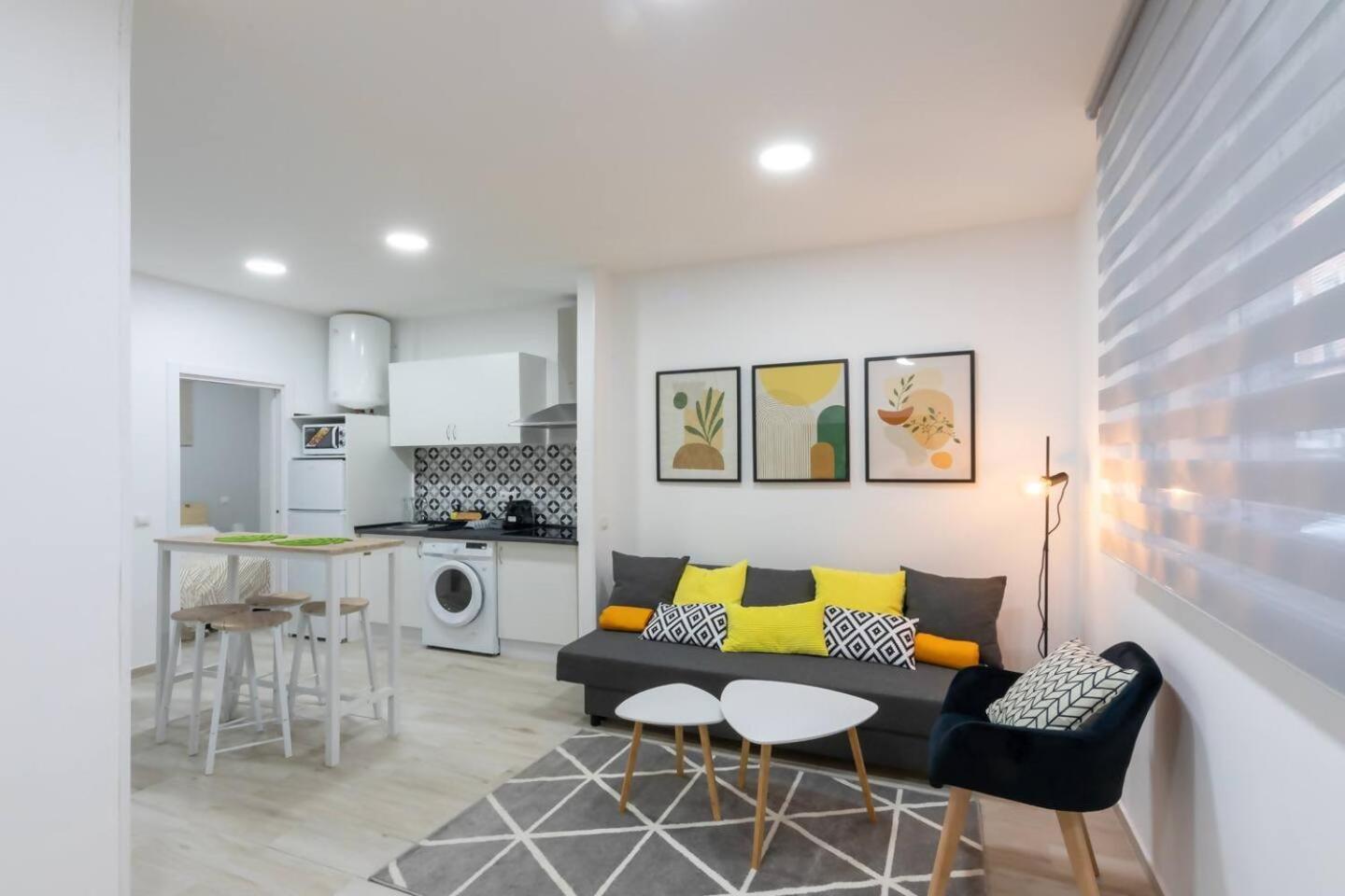 Riva 2 Apartamento *